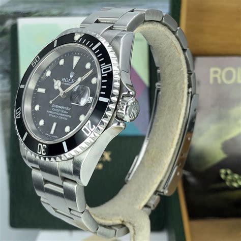 2005 rolex submariner price|rolex submariner 16610 year.